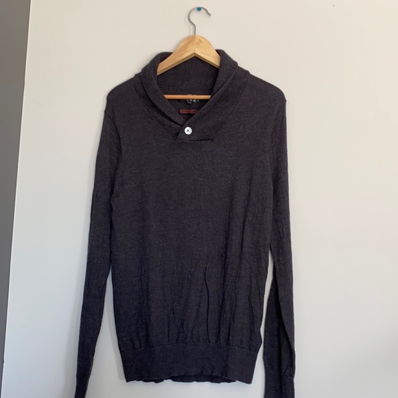 Simons sweater - Picture 1 of 3